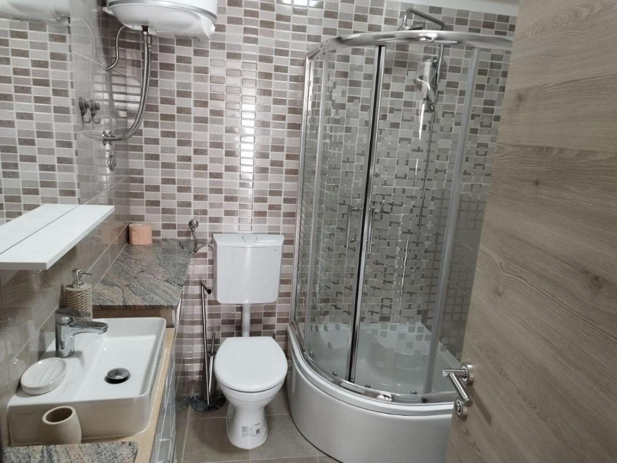 Mia Apartment Rijeka Bagian luar foto