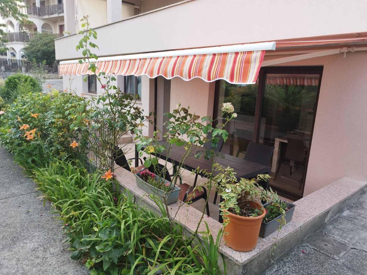 Mia Apartment Rijeka Bagian luar foto